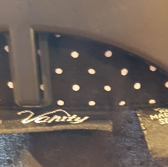 VANITY Black Polka-dot Blouse - Picture 4 of 4